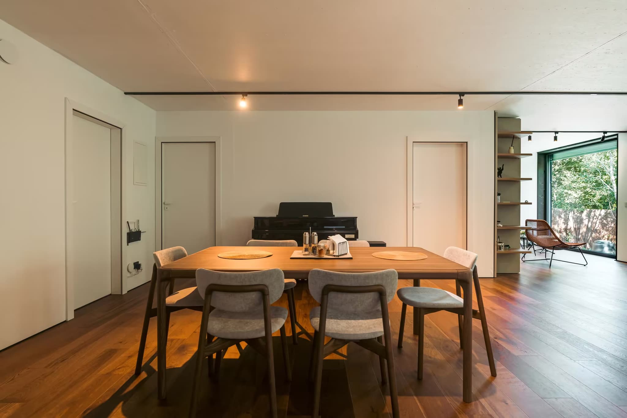Foto von Călins 142 m² großem BIOBUILDS-Haus in Câmpina 7