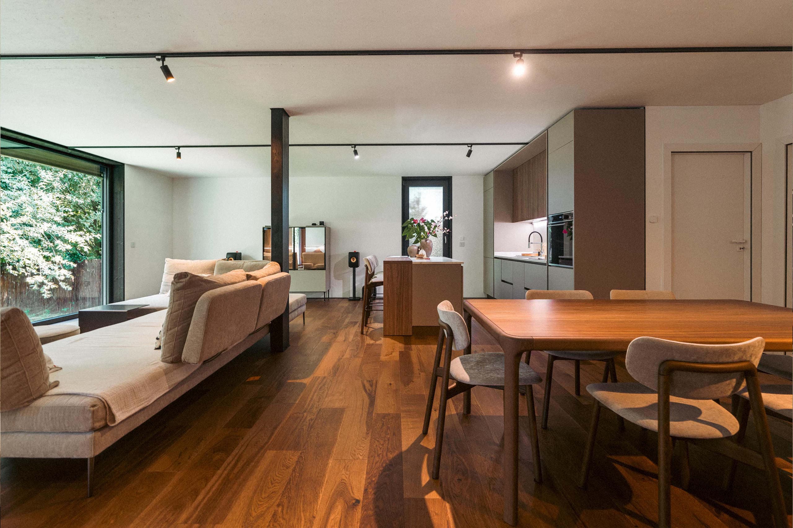 Călin's 142 m² BIOBUILDS home in Câmpina, photo 7