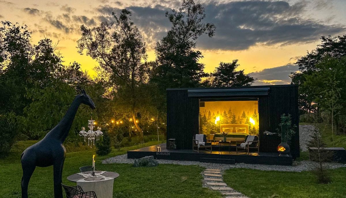 Foto des 24 m² großen BIOBUILDS-Hauses im Porumbacu Garden 4