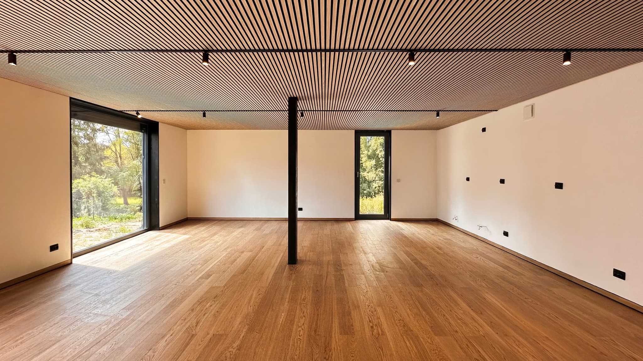 142m2 Sanctuary - turnkey room