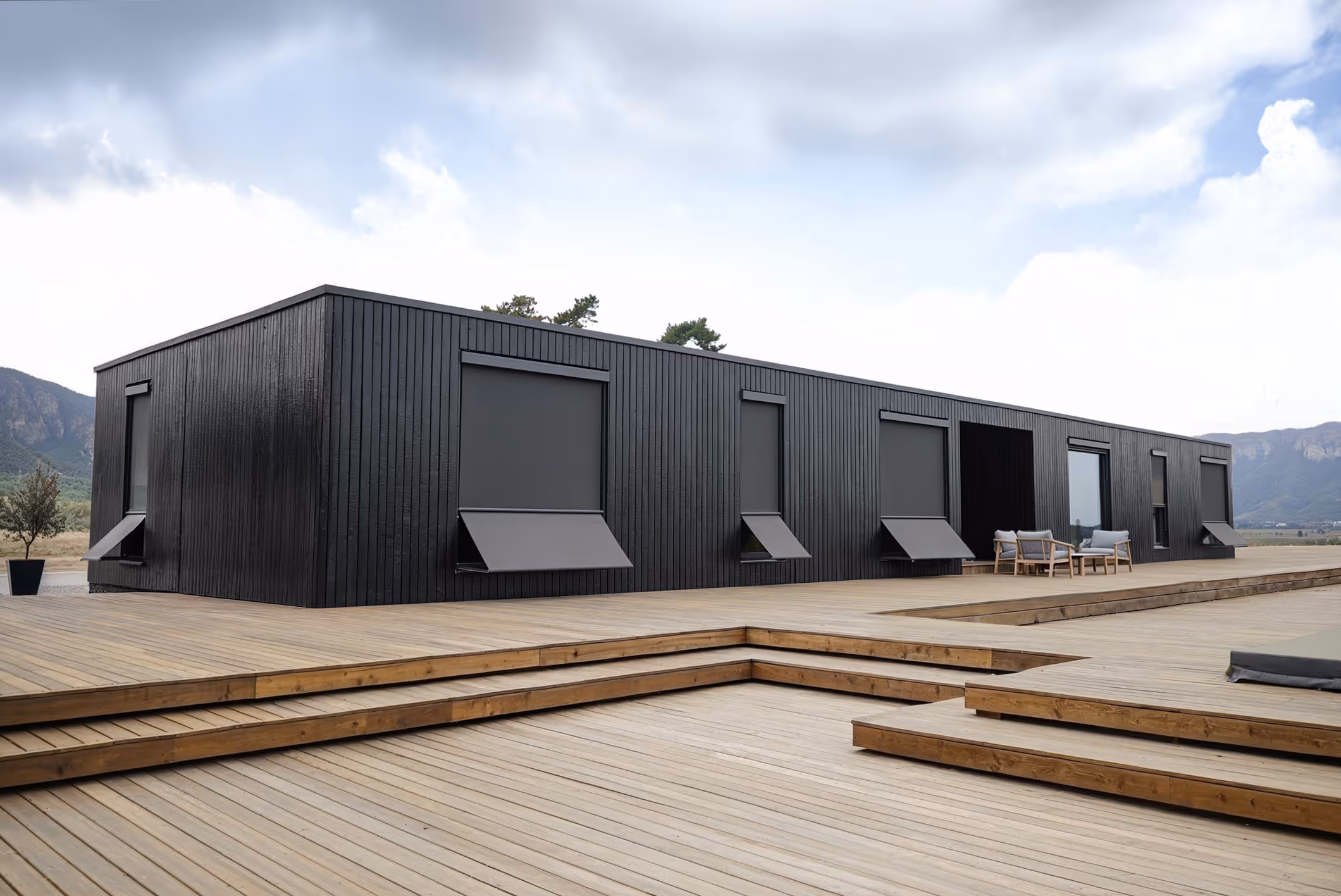 237m2 custom project overview