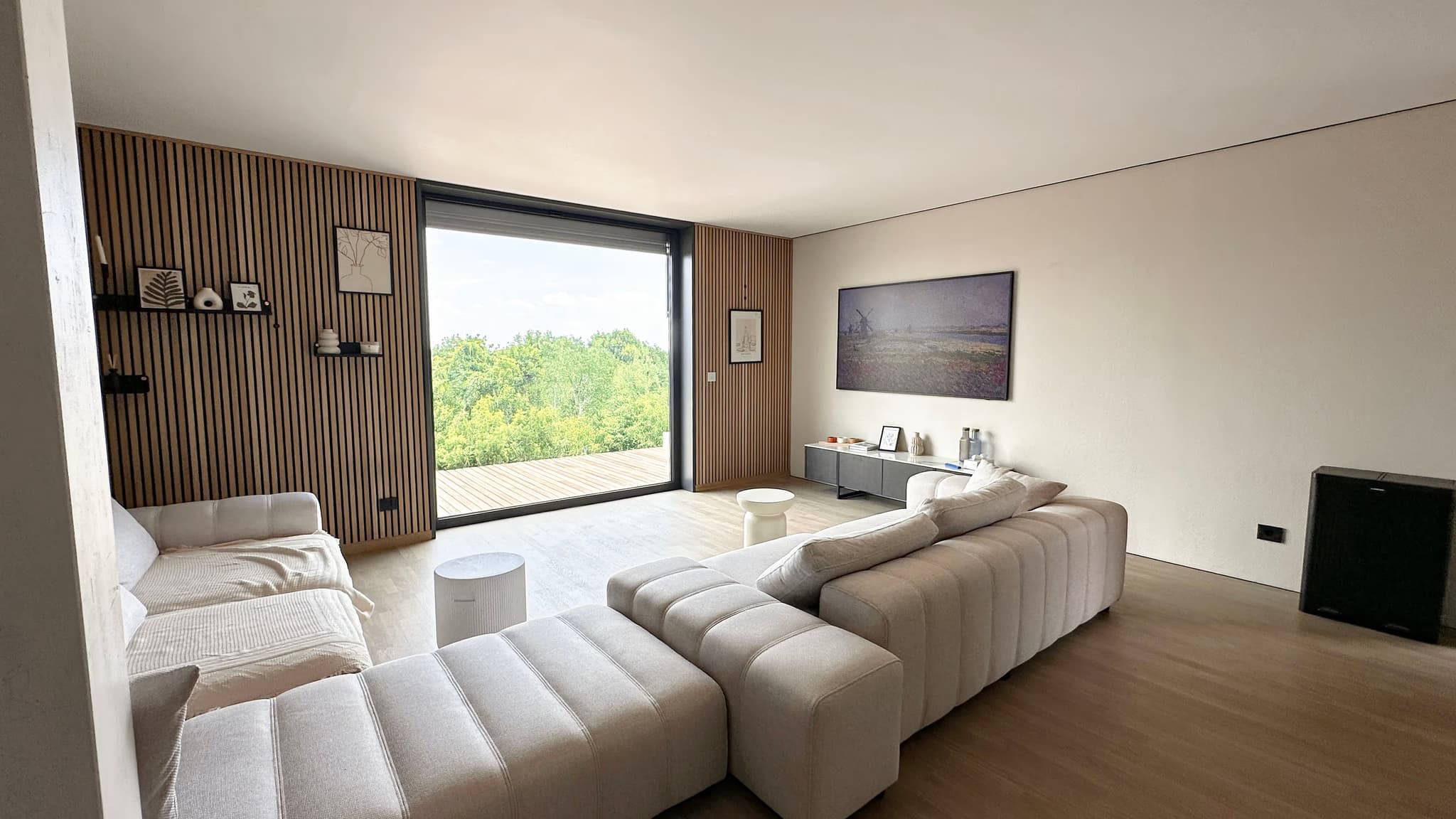 142m2 Living room CL